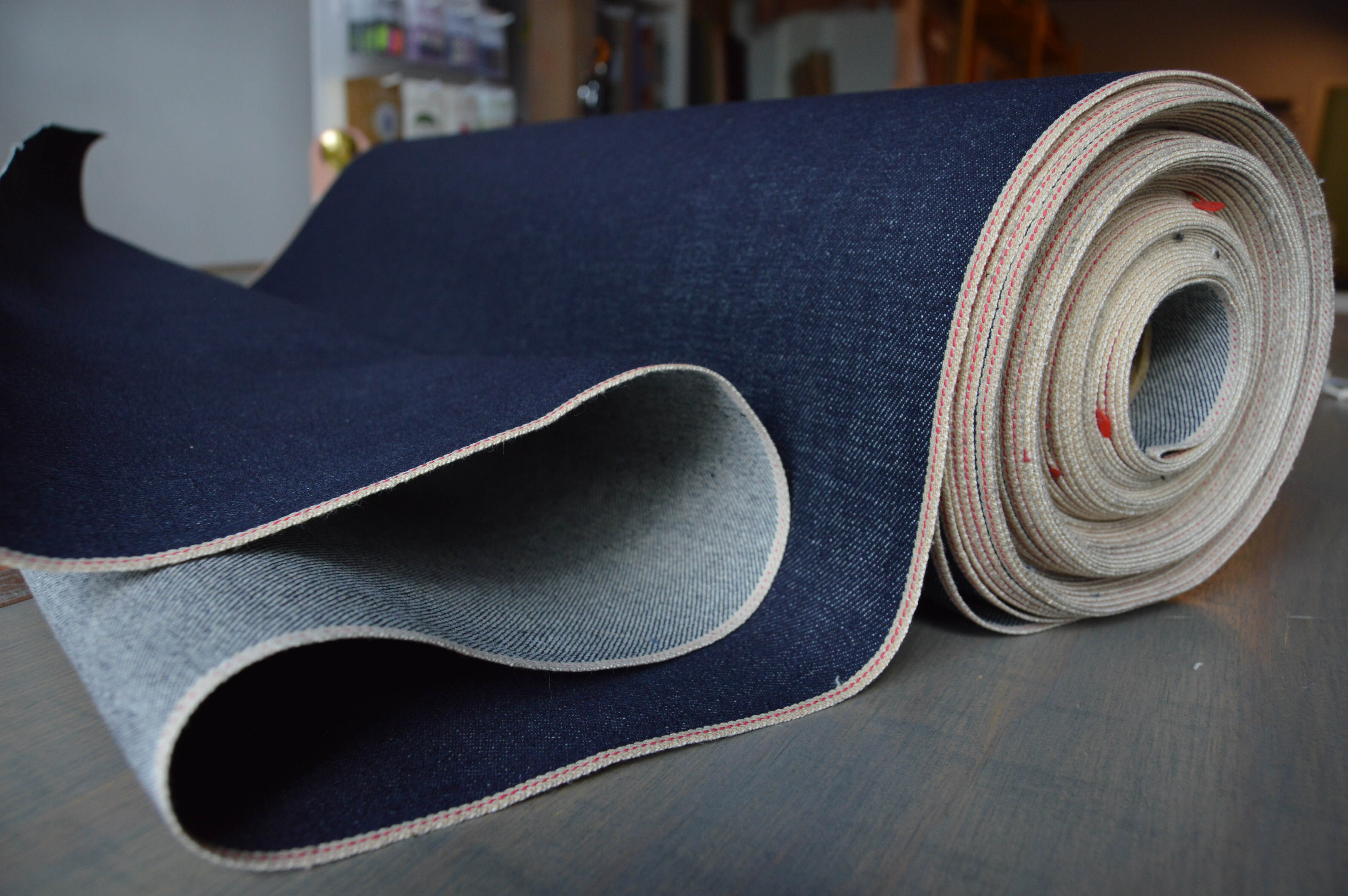 Amazon.com: Blue Denim Fabric Denim Slub Stretch Jeans Cotton Material -  150cm Wide Sold by The metre Weight 200 gr/m2 (Color : Dark Blue)